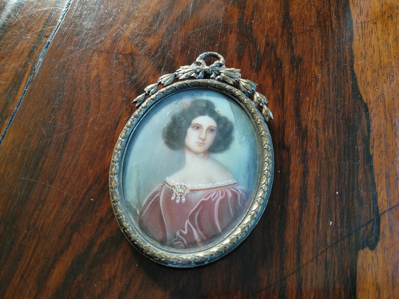 Antique Signed Portrait Miniature(a/f) Carousel 1
