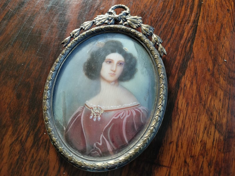 Antique Signed Portrait Miniature(a/f) Carousel 2