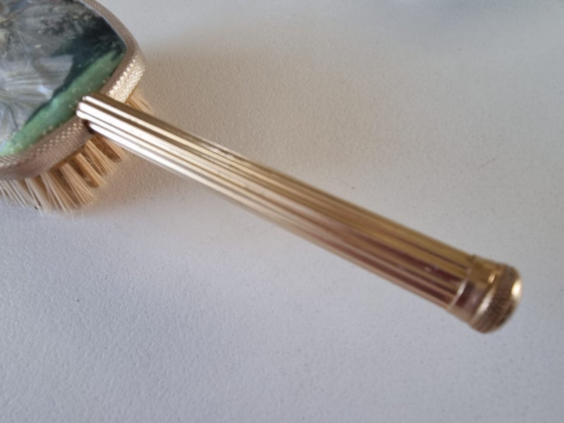 Old Fashioned Vanity Brush with Ballerinas Carousel 2