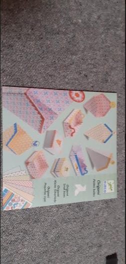 Oragami Pack Carousel 1