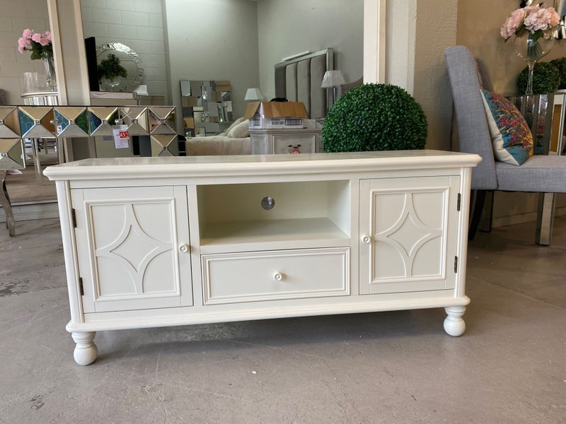 CLEARANCE - Abiah TV Cabinet W120 *45% Off* - Ivory White *Floor Model Carousel 2