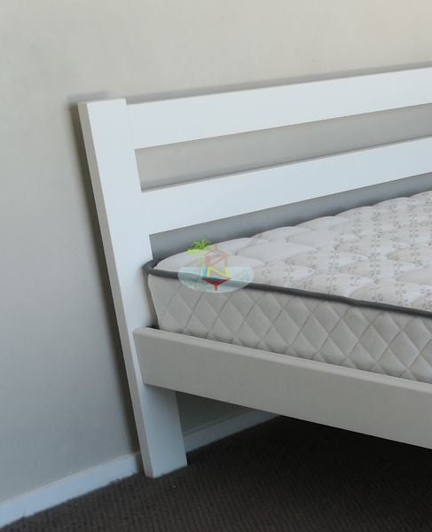 Queen Bed Carousel 2