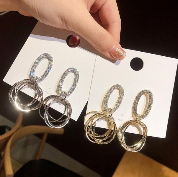 $1 reserve Gorgeous stunning silver design earrings with artificial crystal Carousel 2