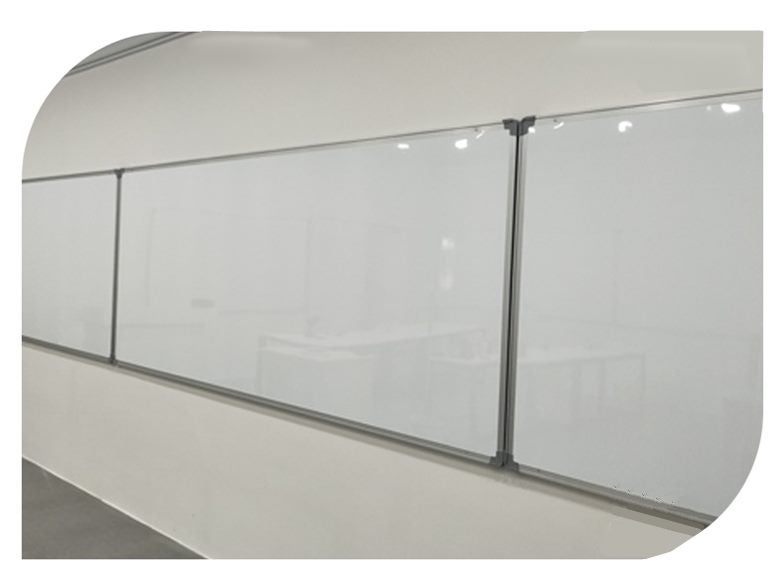 Whiteboard / 4 x 1m Fold Up Whitebnoard New Carousel 2