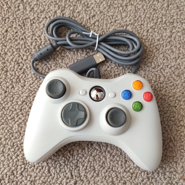 Wired Xbox 360 Controllers62993531353603112