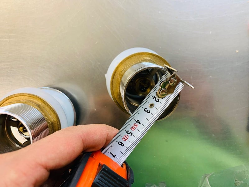 32mm Popup Waste with overflow Carousel 3