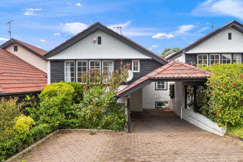 2/74A Clonbern Road, Remuera, Auckland City, Auckland
