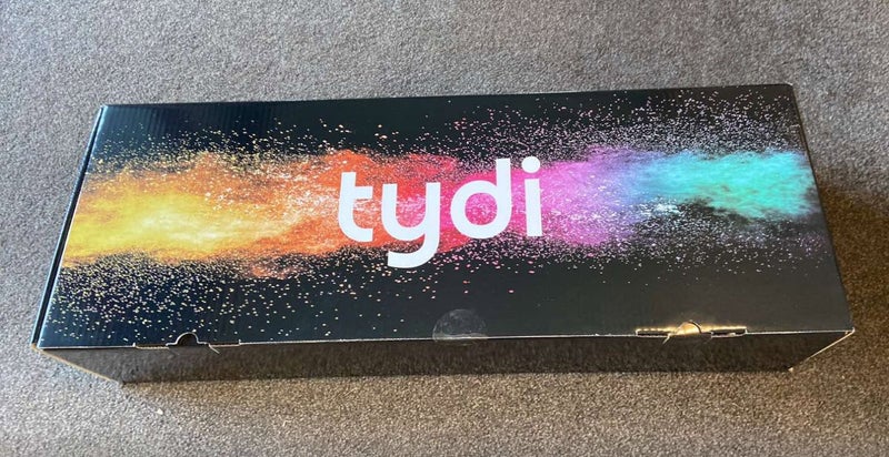 Dyson V8 Stick Vacuum A-Series 90% New - FREE MINI PET HAIR ROLLER AND DOCKING Carousel 8