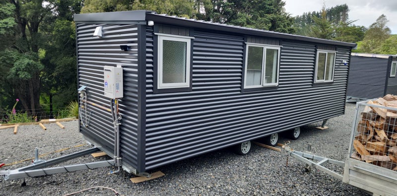 Tiny Home on Wheels62931726675331112
