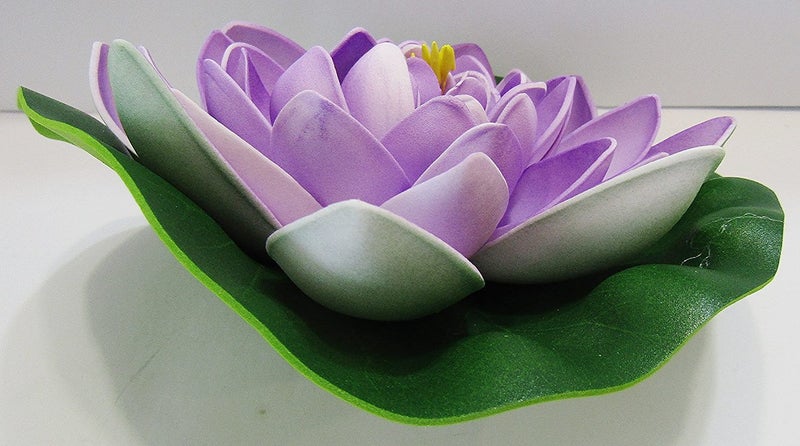 Floating flower, purple, 17cm across. Ideal for ponds. Carousel 2