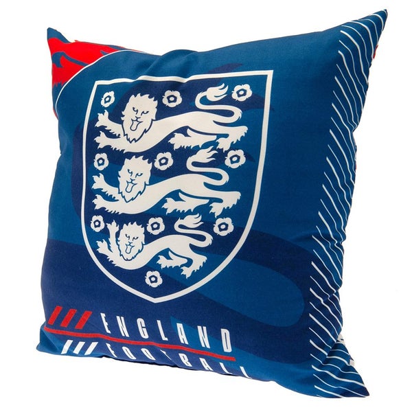 England FA Cushion Carousel 1