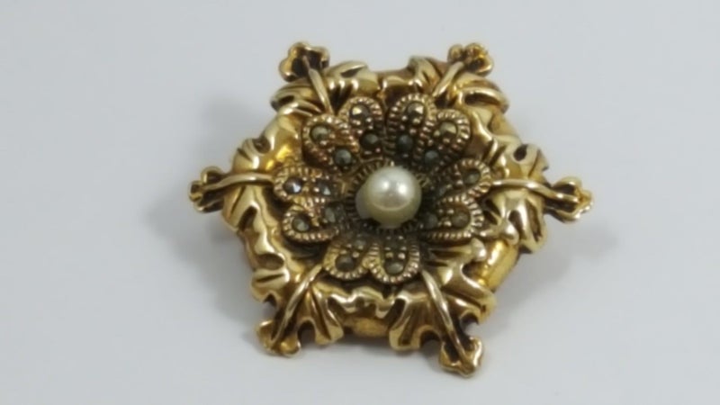Vintage 9ct Gold/Sterling Silver Cultured Pearl Georgian Reproduction Brooch Carousel 1