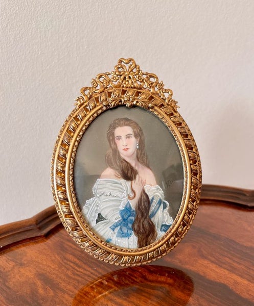 Original 19th C. Superb quality Miniature in gilt brass frame Carousel 2