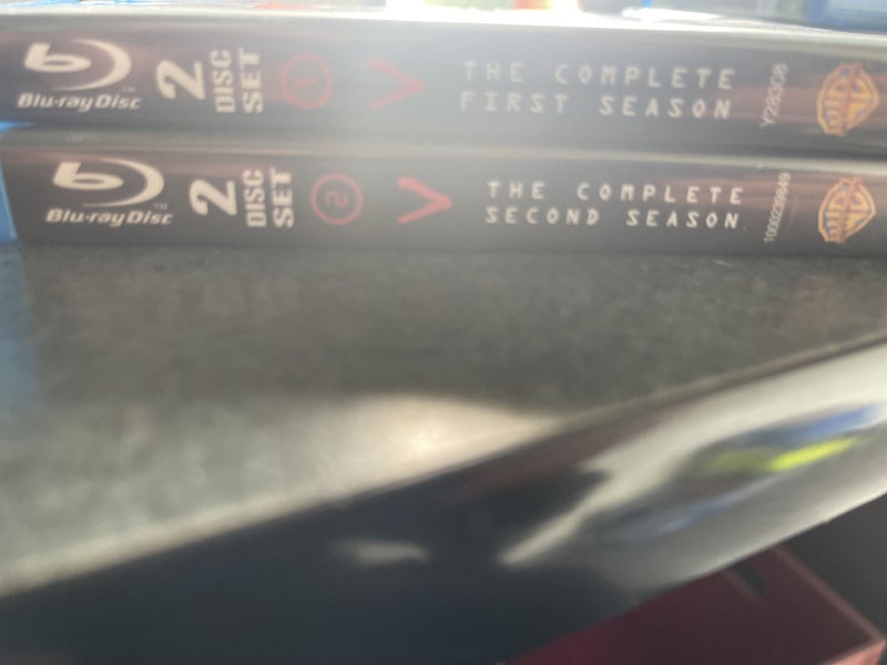 V: Season 1 and 2 Carousel 1