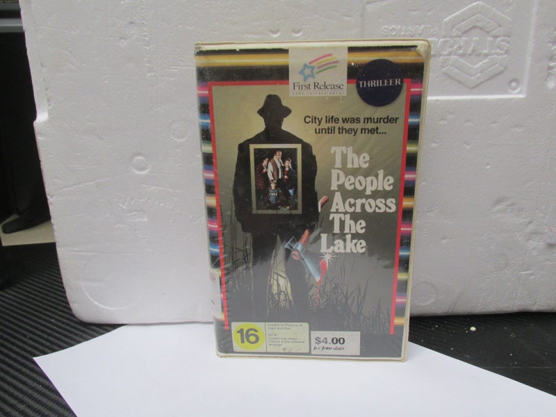 Bulk 20x VHS Videos $5 Each ask a question the one you want VIDEO TAPE # A4 Carousel 1