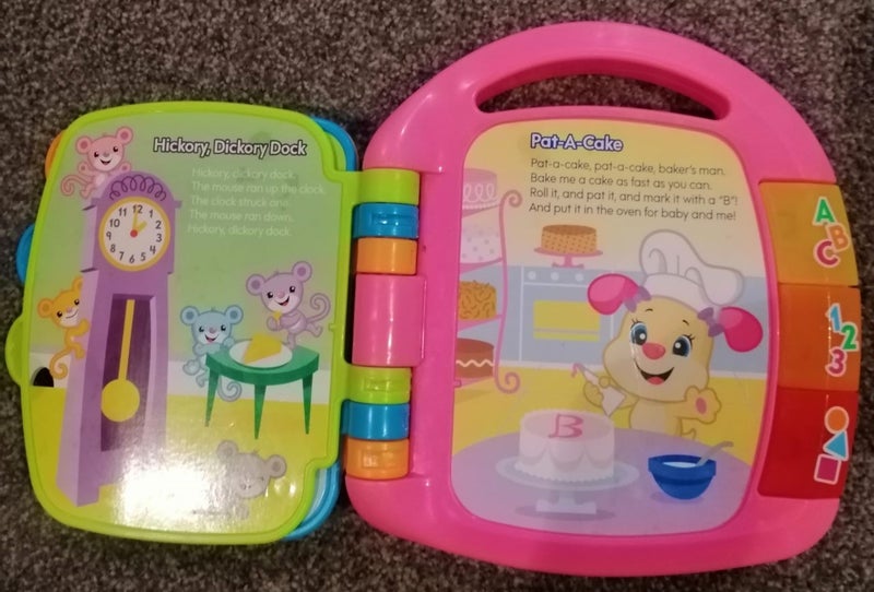 Fisher Price Story Book Rhymes - Laugh and Learn Interactive Book Carousel 2