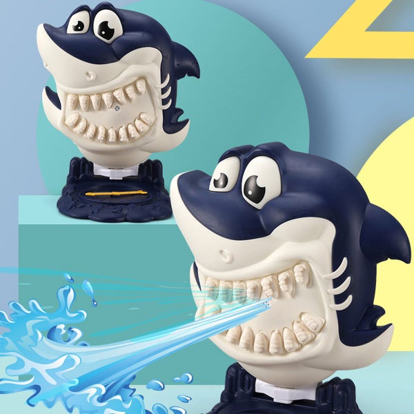 Baby Bath Toys Shark Water Spray Toy Parent-children Interactive Shark Carousel 1