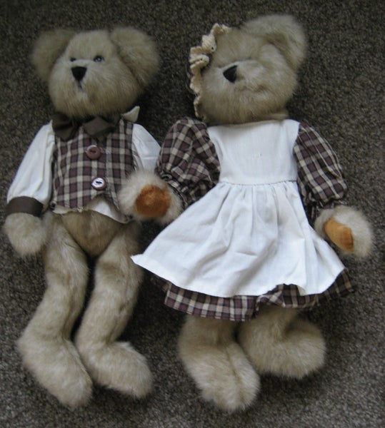 NEW TEDDY BEAR - Tic Toc Teddies Grandma & Grandpa GEORGE & GEORIGINA Carousel 1