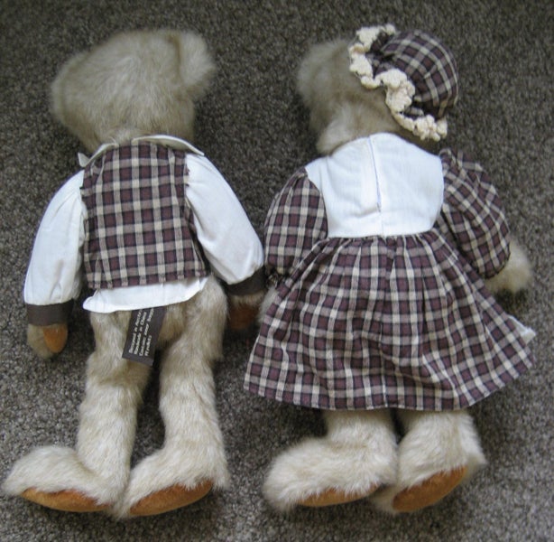 NEW TEDDY BEAR - Tic Toc Teddies Grandma & Grandpa GEORGE & GEORIGINA Carousel 3