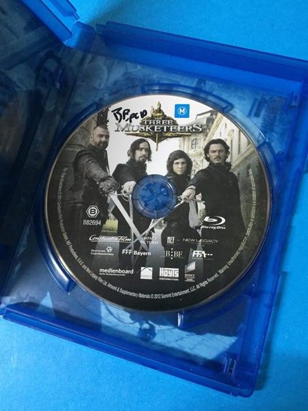 The Three Musketeers (2011) (WAS $15.25) (Blu-Ray) Carousel 3