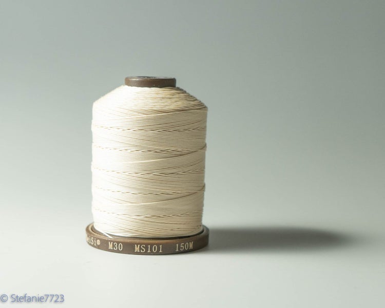 Meisi Linen Waxed Leather Craft Off White Thread 0.35mm / 150 meters Carousel 1