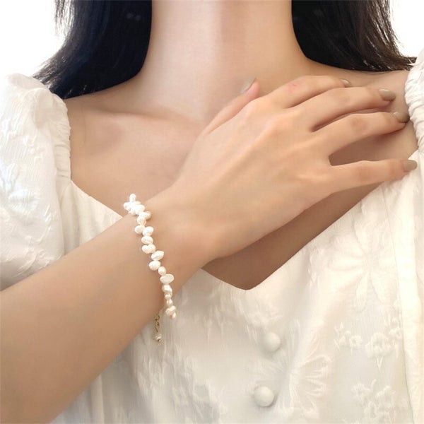 Baroque Pearl Bracelet Carousel 2
