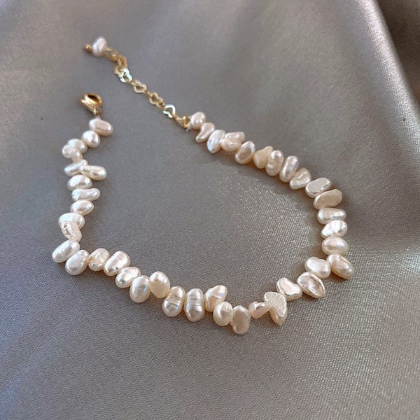 Baroque Pearl Bracelet Carousel 4