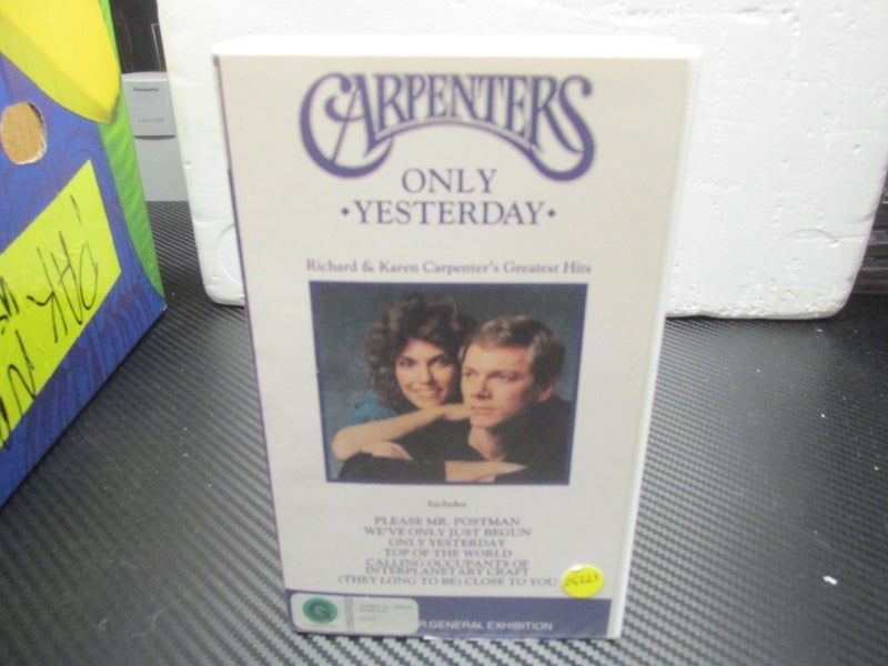 10x VHS Videos $5 Each ask a question the one you want 10 titles VIDEO TAPE #2 Carousel 1