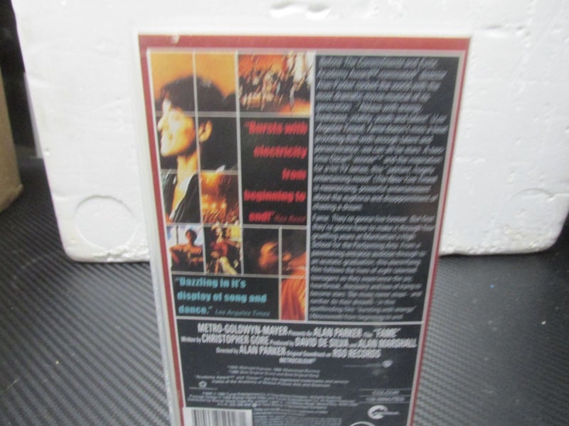 10x VHS Videos $7 Each ask a question the one you want 10 titles VIDEO TAPE #7 Carousel 10