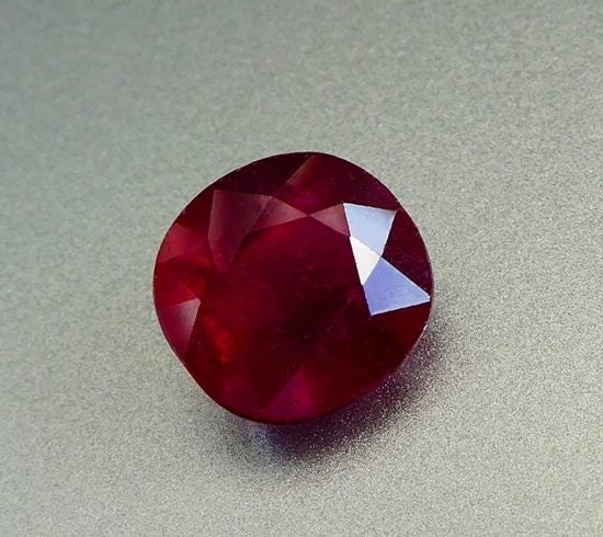 3.63CT EXCELLENT HUGE 100% NATURAL BLOOD RED RUBY Carousel 2