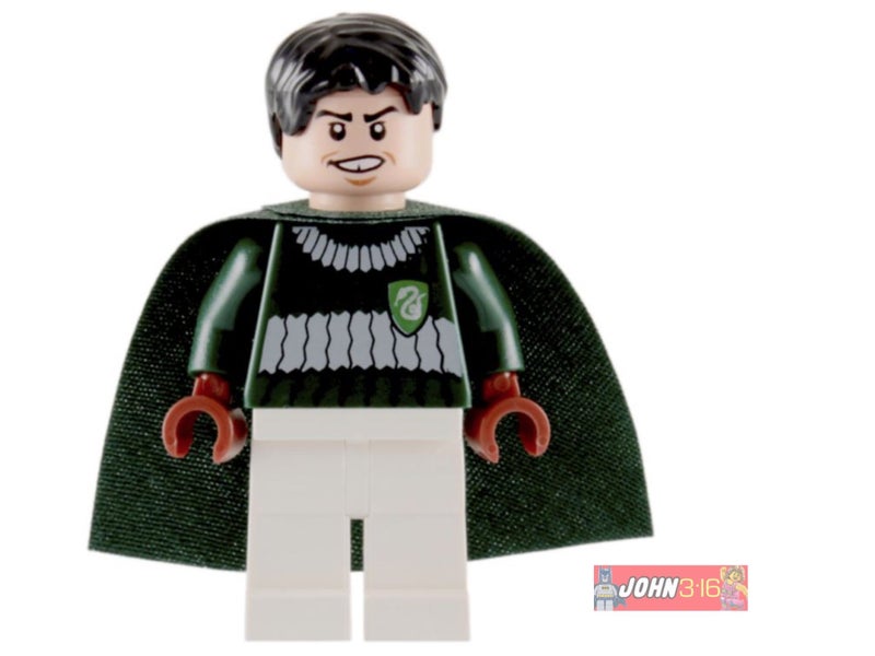 LEGO HARRY POTTER MINIFIGURE- MARCUS FLINT (2010) Carousel 1