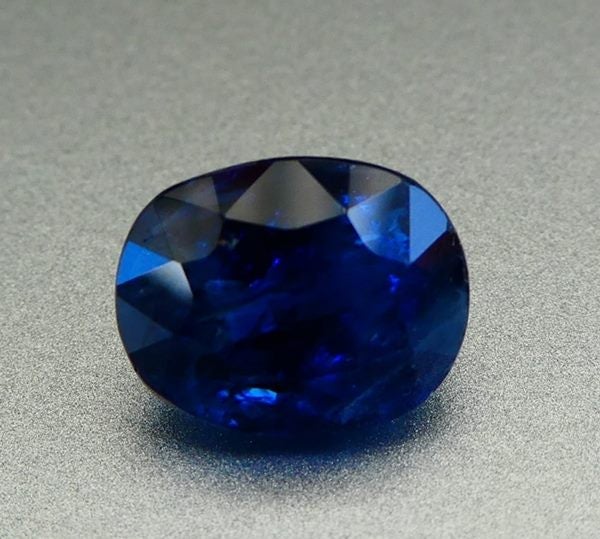 3.99CT EXCELLENT VITREOUS HUGE 100% NATURAL MEDIUM BLUE SAPPHIRE Carousel 2