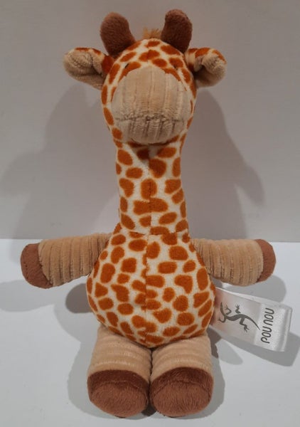 Pou Nou Soft Toy Giraffe x Carousel 1