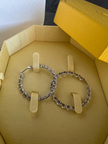 Swarovski New Hoops - beautiful and Sparkling Carousel 2