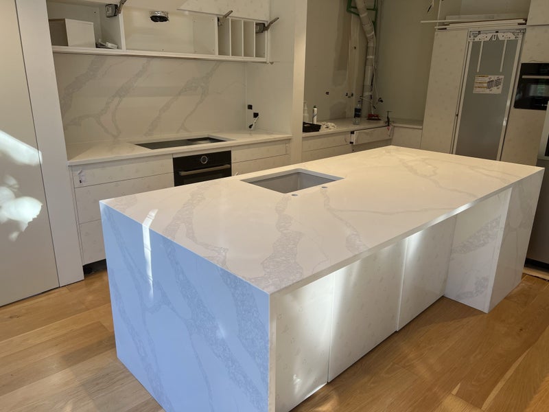 Special!! Engineered Stone Benchtop - Calacatta Stone Carousel 1