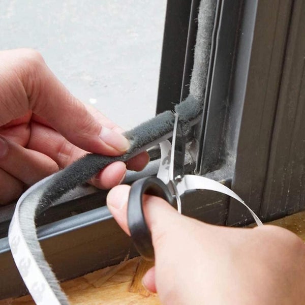 Brush Seal Weatherstripping For Window And Door , Self-adhesive Felt Insulation Carousel 4