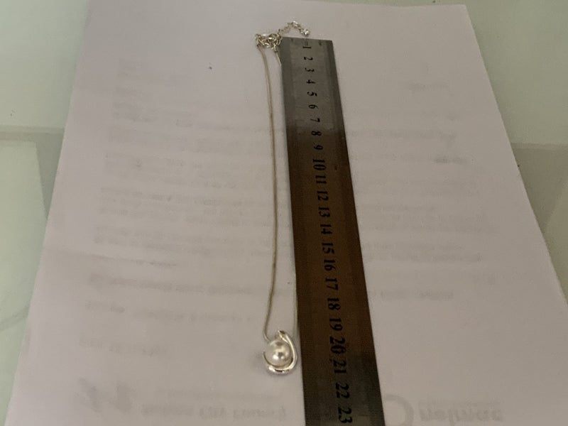PEARL NECKLACE ON CHAIN = SILVER PLATE = PRETTY Carousel 5