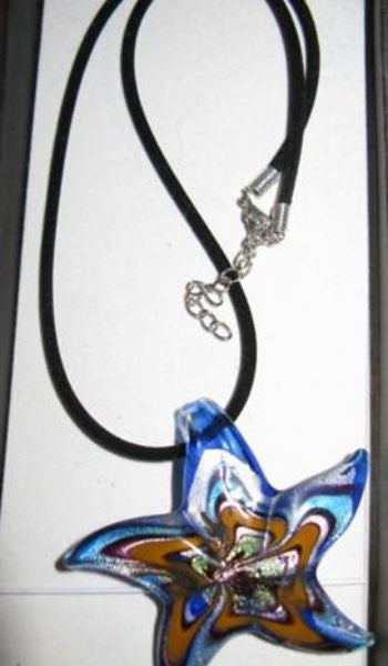 Hand crafted glass starfish pendant. Carousel 1