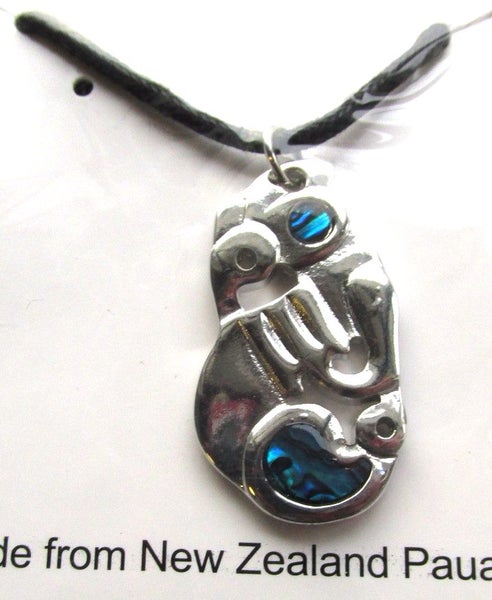 Paua necklace Carousel 1