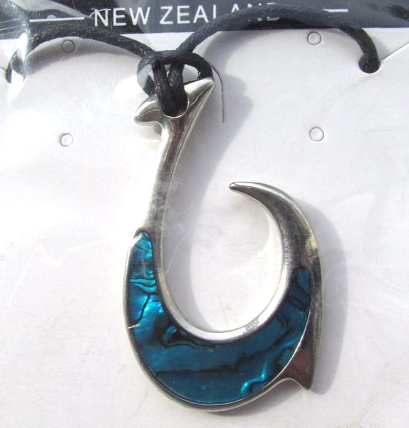 Paua Hook necklace Carousel 1