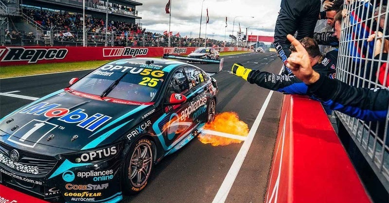 1:18 HOLDEN ZB COMMODORE - WAUR - MOSTERT/HOLDSWORTH #25 - 2021 REPCO Bathurs... Carousel 9