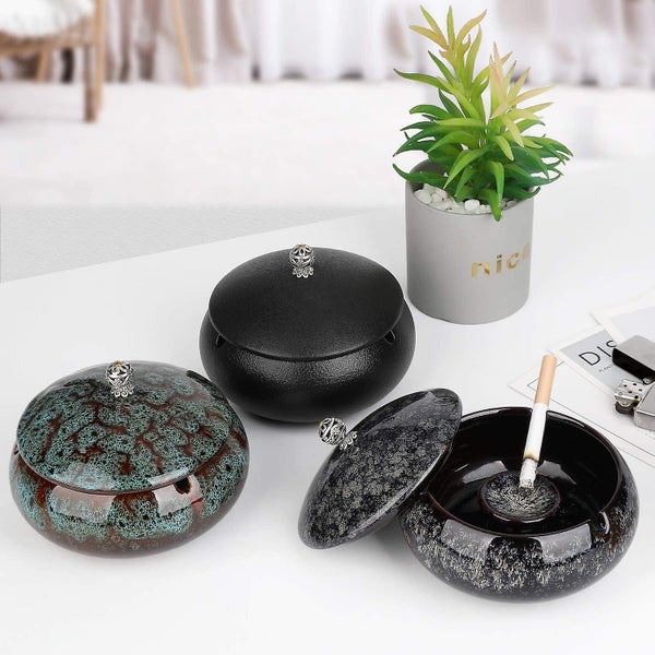 Ashtrays For Cigarettes Windproof Outdoor Ash Tray With Lid Cigarette Butts Hold Carousel 5