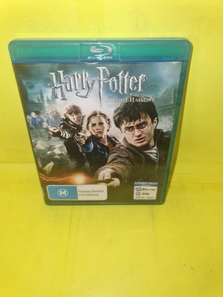 HARRY POTTER AND THE DEATHLY HALLOWS PART 2 - BLU RAY + DVD Carousel 1