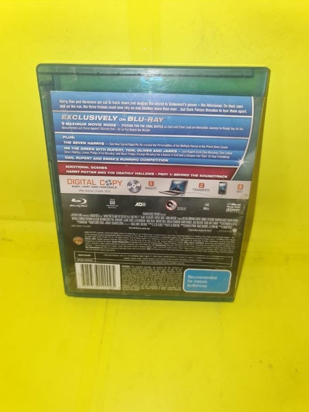 HARRY POTTER AND THE DEATHLY HALLOWS PART 1 - BLU RAY + DVD Carousel 2