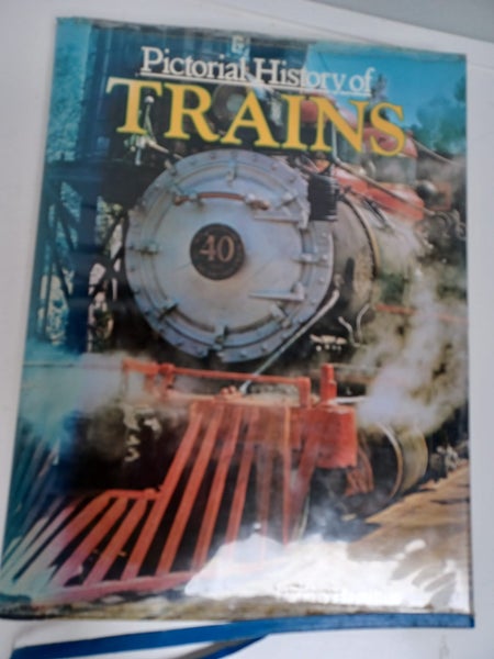 *** Pictorial History of Trains by David S Hamilton *** Carousel 1