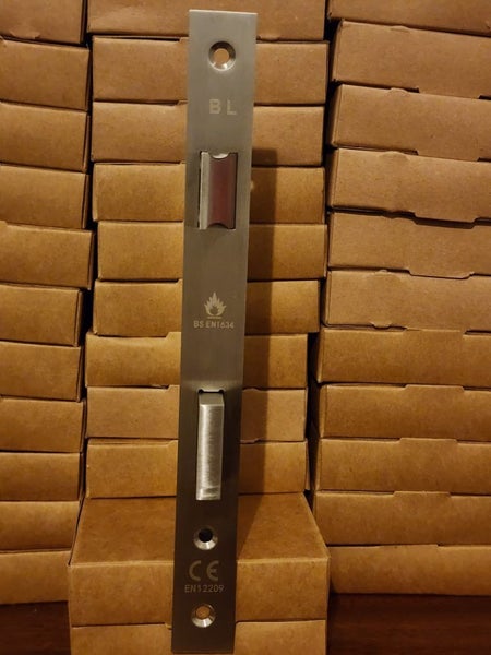 BLMLE8550SS Euro Mortice Lock Body 85mm Pitch 50mm Backset in SS Finish Carousel 2