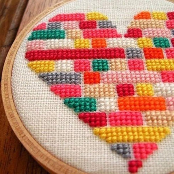 30pcs Premium Rainbow Color Embroidery Floss, Cross Stitch Embroidery Carousel 5