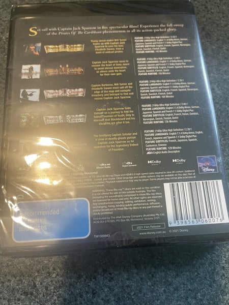 Pirates of the Caribbean 1 - 5 4K Carousel 2