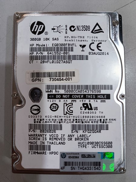 300GB 10K SAS / Hard Drive Carousel 2