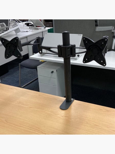Dual Computer Arm Carousel 2